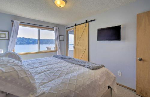 Waterfront Gig Harbor Home with Furnished Deck - Foto 16