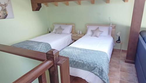 Alojamiento entero G&G con piscina - Foto 2