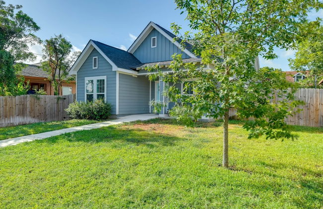 Centrally Located Stunning 3BR 2BA Near Downtown - Foto 31