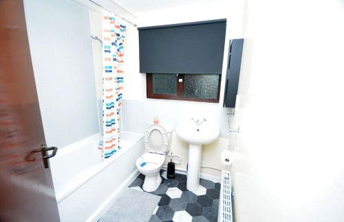 Spacious 3 Bedroom House in Beckton London - Foto 20