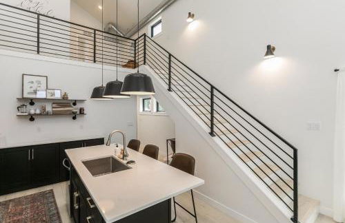 Burnett Cottage - OG - Photo 33