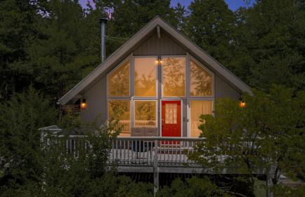 Mountain cabin w hot tub, fire pit & pet-friendly - Foto 12