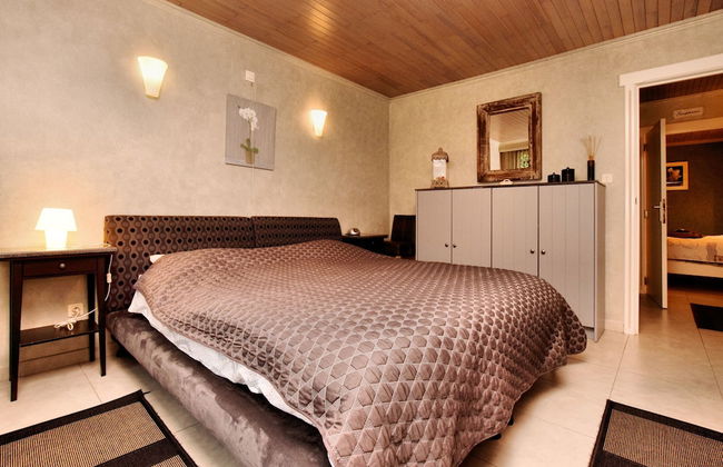 Luxurious Holiday Home with Hot Tub & Sauna in Houffalize - Foto 12