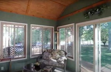 3-Bedroom Retreat with Private Yard - Photo 14