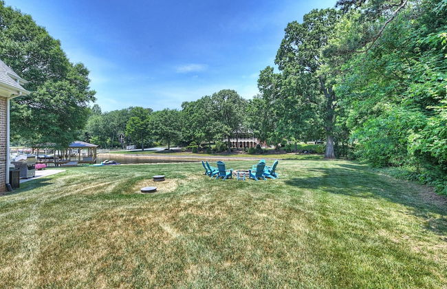 Dock Holiday by Avantstay Custom Home New Dock - Foto 38