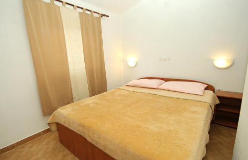 Family friendly seaside apartments Kustici, Pag - 6376 - Foto 59