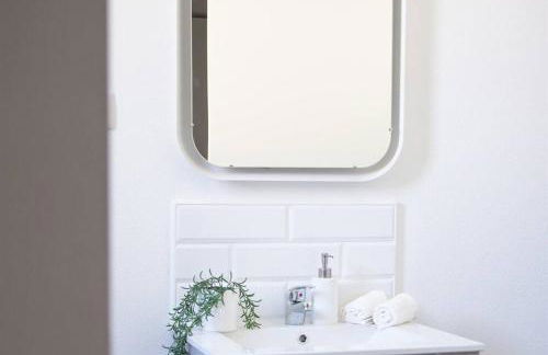 Presente Haven Studio - walk to reserve & town - Foto 14