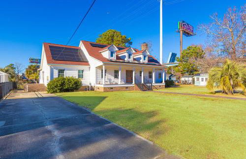 Paradise on Ocean Waterway Huge 5000 sq ft w Private Pool, Boat Dock, Grand Piano, Game Tables, BBQ, 1 acre Yard, Crib, Sleeps 34 - Photo 25