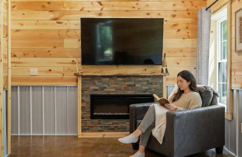 Pole Barn - Rustic 1BR Family Retreat with Open Views - Foto 18