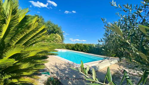 MAISON AXALY SAINT MARTIN D’ARDECHE 12 PERSONNES AVEC PISCINE - Foto 2