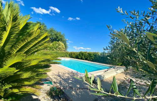 MAISON AXALY SAINT MARTIN D’ARDECHE 12 PERSONNES AVEC PISCINE - Foto 2