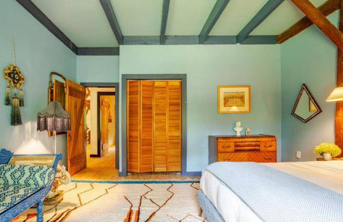 Unique Fully Restored Landmark Barn in Hudson - Foto 32