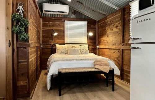 Beautiful Cabin by the Lake Nestled in Sabine National Forest for a Romantic Retreat in Hemphill, Texas - Foto 13
