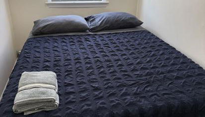 Private one-bedroom and one-bathroom apartment, private street entrance in convenient area, MetLife Stadium FIFA World Cup 35 minutes away - Foto 5