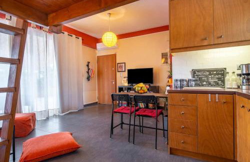 The HostMaster Ethnic Touch Feel Studio - Photo 4