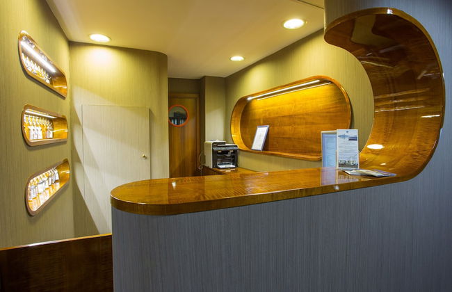 Grand Jules Boat Hotel Budapest - Photo 2