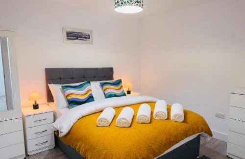 Exquisite Four Double Bed Room House - Foto 10