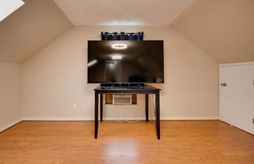 13 Mi to Dtwn McKinney! Family Getaway with Pool - Photo 29