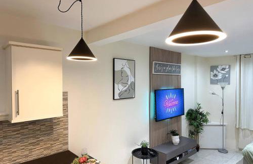 On Trend 3 Bedroom Home In Maerdy near Attractions - Foto 7