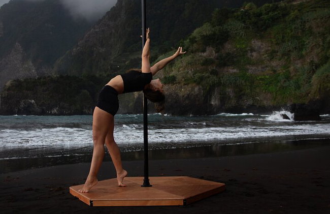 Black Sand Beach Sunrise Pole Dance Sesión de fotos y vídeo de drones - Foto 5