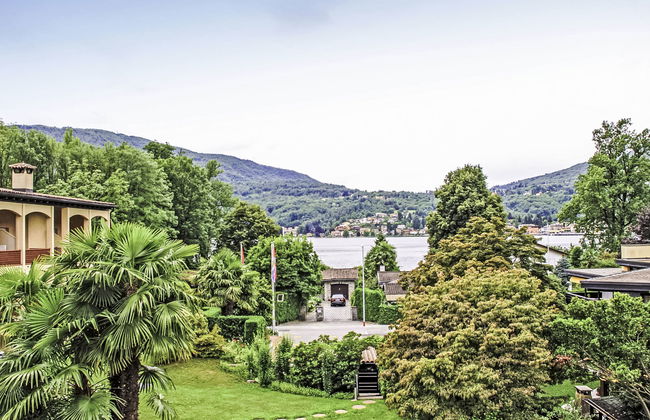 Residenza Parcolago Apt 203 - Photo 17