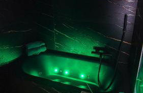 Pod 27- Klimatyzacja,wanna z hydromasażem,garaż - Foto 9