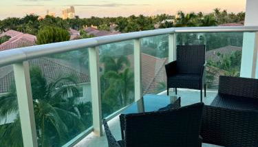 SPECIAL Beautiful Modern Beach Condo - Foto 3