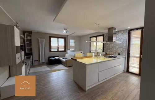 Large apartment with private garden - Foto 20