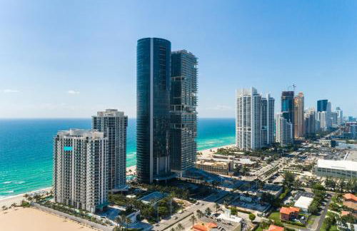 Sunny Isles 1BDR Sea View and Pool - Foto 23