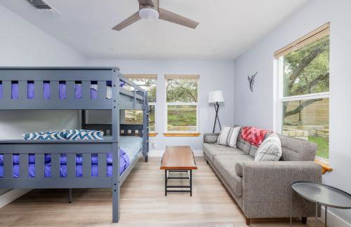 Casa Mariposa Newly Renovated Firepit*Fireplace*Great Deck*Pets Welcome! - Foto 19