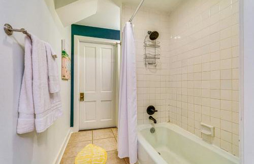 Walk to Main St Eclectic Gem in Little Rock - Photo 19