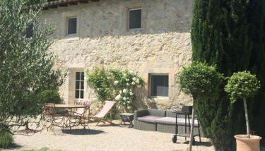 Maison de Charme dans Domaine 17ème - Foto 2