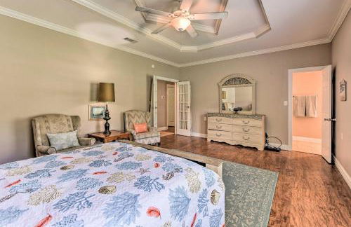 Gorgeous Home with Fireplace, Near St Louis Bay - Foto 13