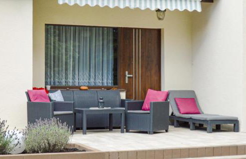 Cozy Home In Biskupice With Wifi - Foto 7