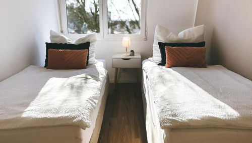 NEU Life&Work 2-4-Betten mit Stehschreibtisch am Uni-Klinikum - Foto 3