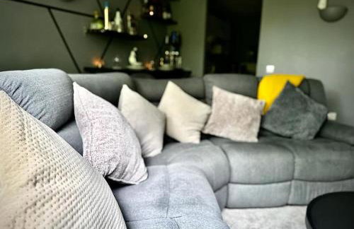 Croydon Luxury 2 Bed Apartment - Sleeps 6 - Gatwick Airport close - Foto 5