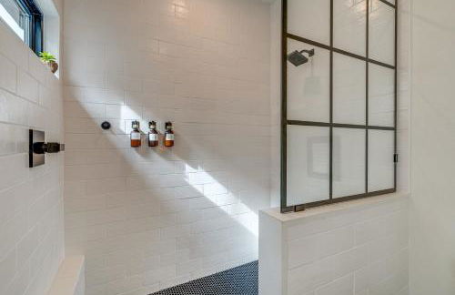 Chic Burnet Home on Lake Buchanan with 2 Fireplaces! - Foto 36