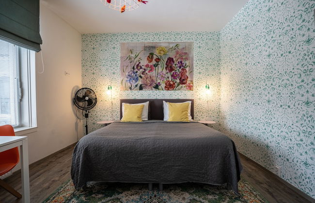 Neon Nights - Foto 2