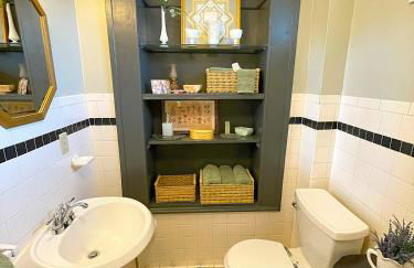 Historic Victorian Apartment - Foto 10