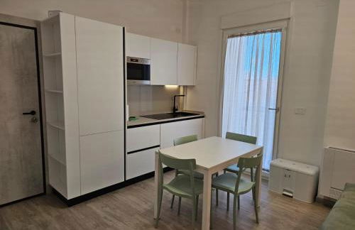 Libra Apartment - near Train Station & Wi-Fi - Foto 2