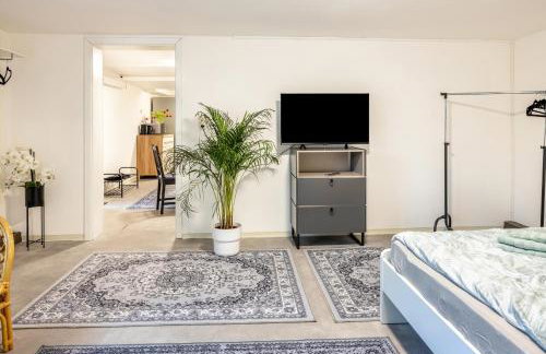 Gemütliche Unterkunft mit Terrasse - Photo 14