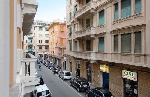 Benny appartamento 3 CAMERE DA LETTO ad uso ESCLUSIVO Genova Aeroporto - Foto 9