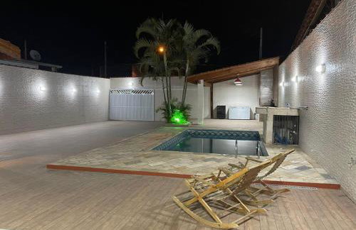 Casa com piscina em Itanhaém - Photo 1