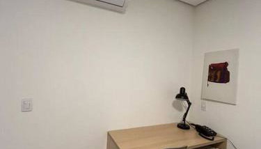 Studio Saint Charbel com vaga e varanda - rua do Hospital Sírio Libânes - Foto 2