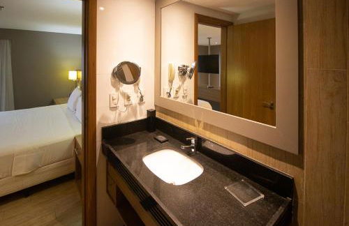 Luxuoso Flat No Hotel Radisson EXCELENTE LOCALIZAÇÃO - Foto 5