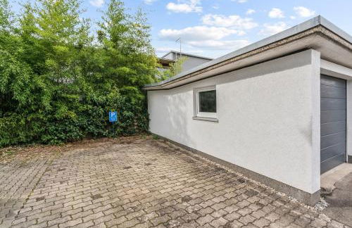 Modernes 6-Betten-Apartment mit Balkon und Parkplatz - zentrale Lage - Foto 37