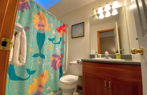 V3 Gorgeous SKI-IN Mountain View Townhouse with great views in Bretton Woods Fast wifi - Foto 41