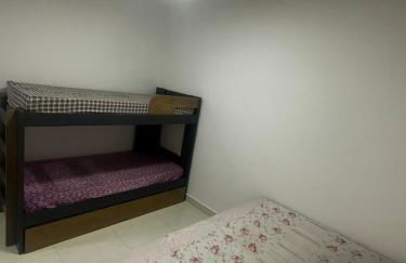 APTO BEIRA MAR - ACONCHEGANTE _ VARANDA GOURMET - WIFI - NETFLIX - TV A CABO - PRAIA GRANDE - Photo 47