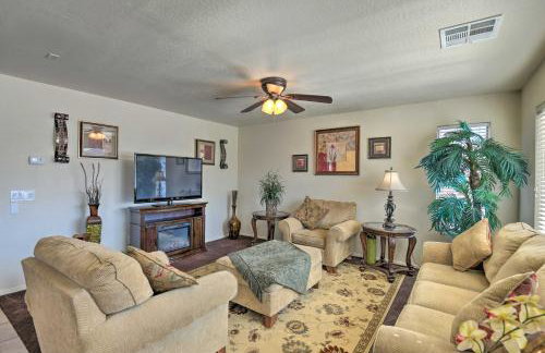 Relaxing San Tan Valley Retreat with Pool and Hot Tub! - Foto 4