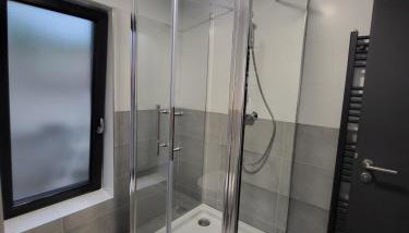 Residenz 12 - Foto 3, Shower